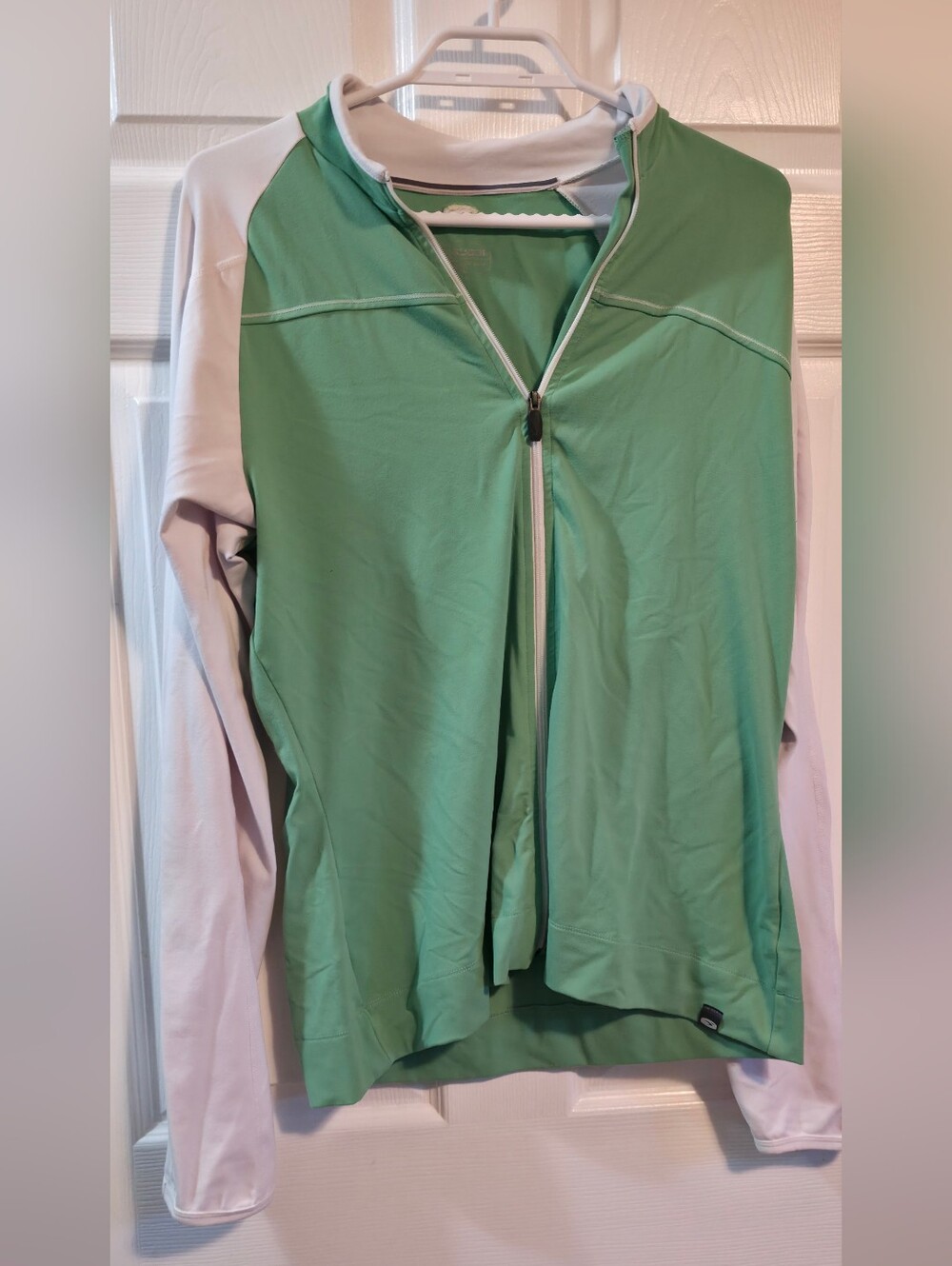4/$67 Deal! SUGOI Mint Green and White Light Jacket